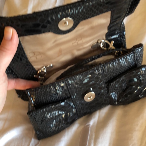 Black crystal Iman clutch - Picture 4 of 5